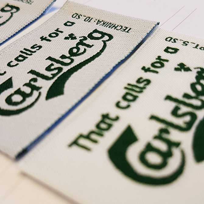 Gewebte Etiketten Gewebte Etiketten